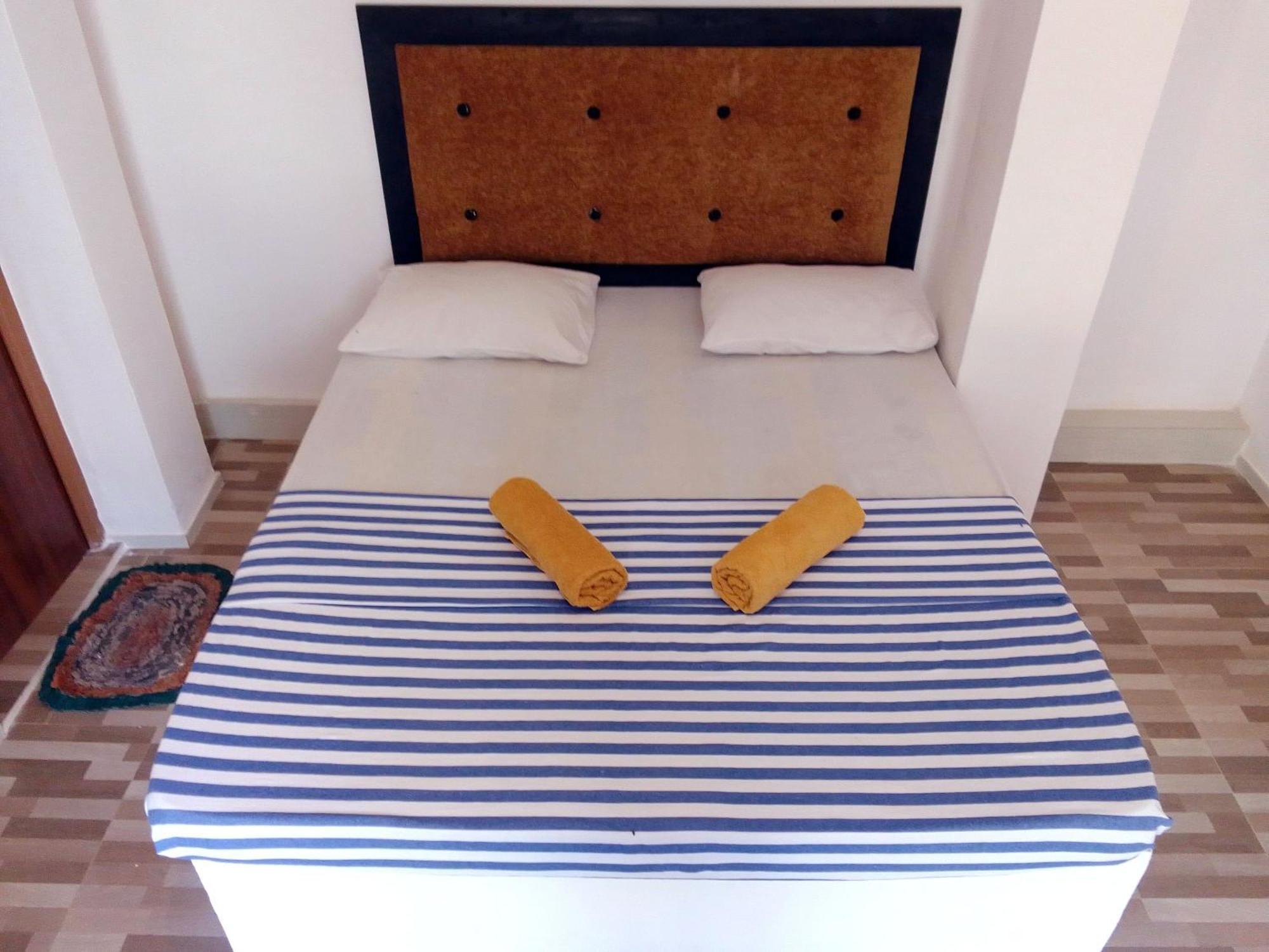 לינה וארוחת בוקר Share Safari House אודוואלאווה מראה חיצוני תמונה